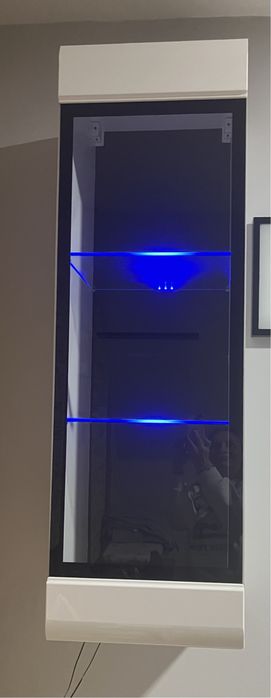 Meble do pokoju białe polysk