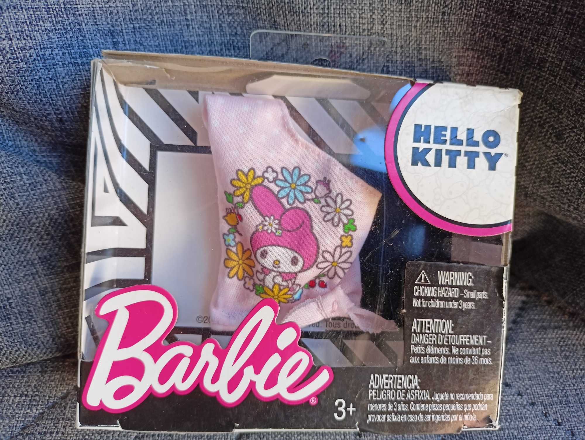 Ubranko dla Barbie z motywem Hello Kitty bluzeczka