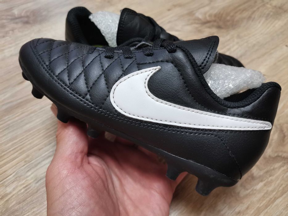 Продам бутси Nike Majestry FG 30 розміру.
