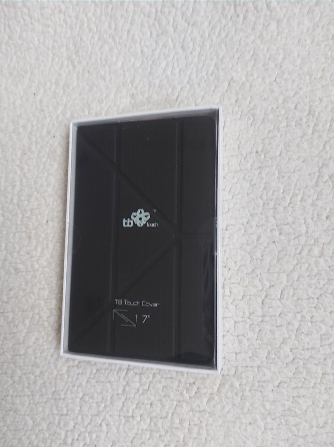 TB Touch Cover 7 uniwersalne etui na tablet 7'