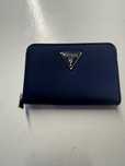 Carteira azul Guess