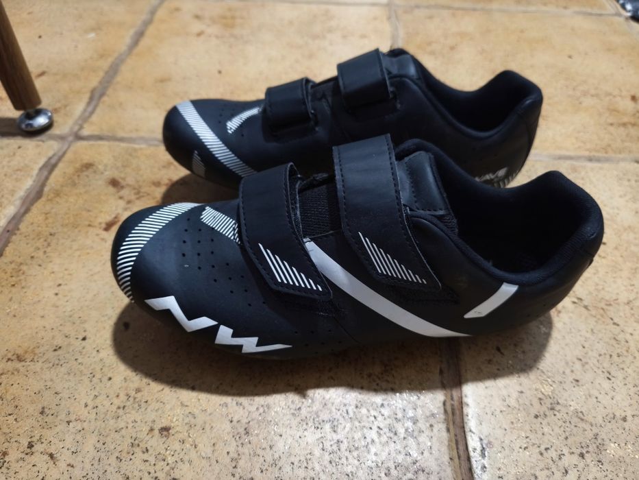 Sapatos bicicleta encaixe