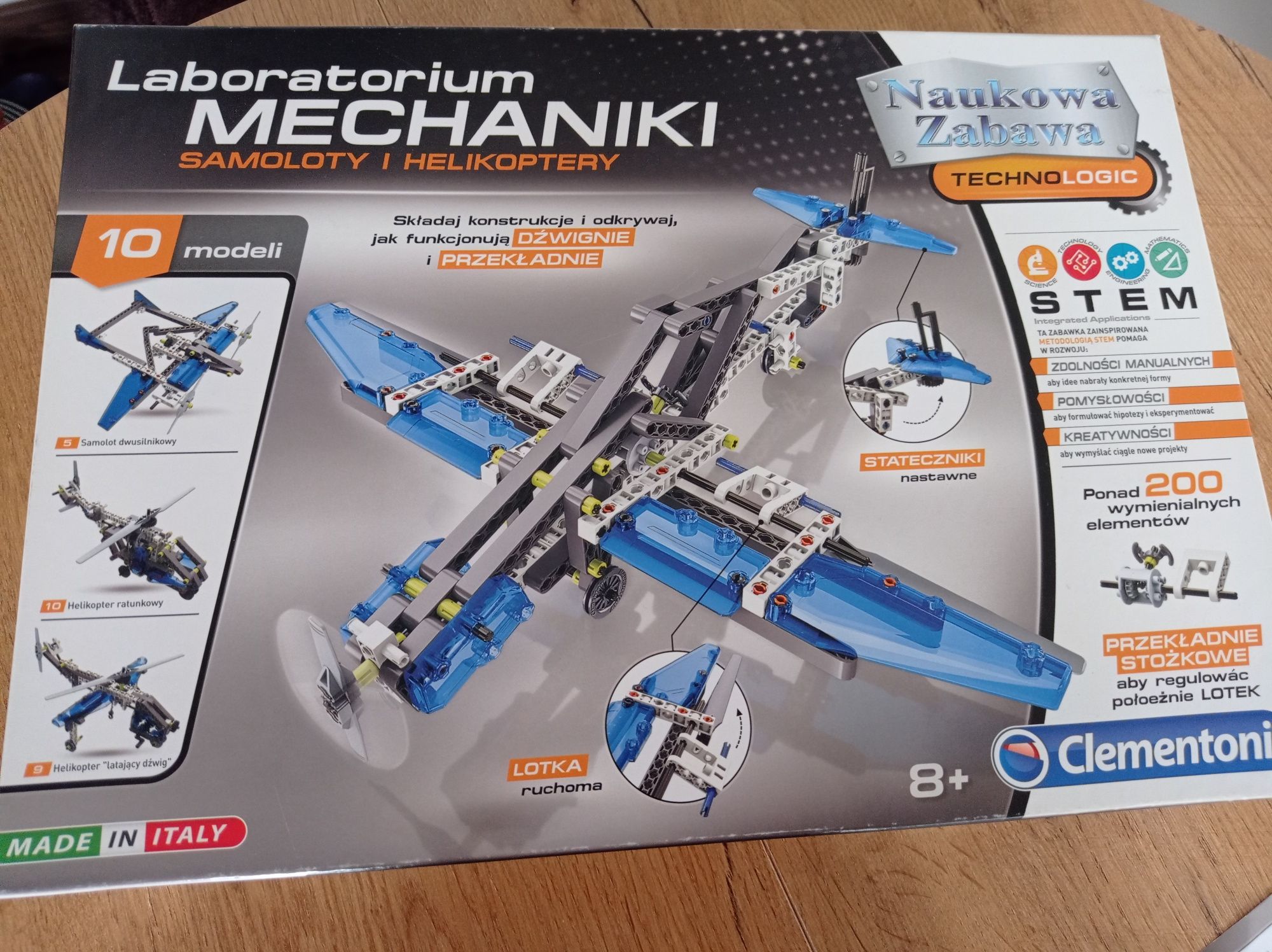 Laboratorium mechaniki samoloty i helikoptery / klocki LEGO