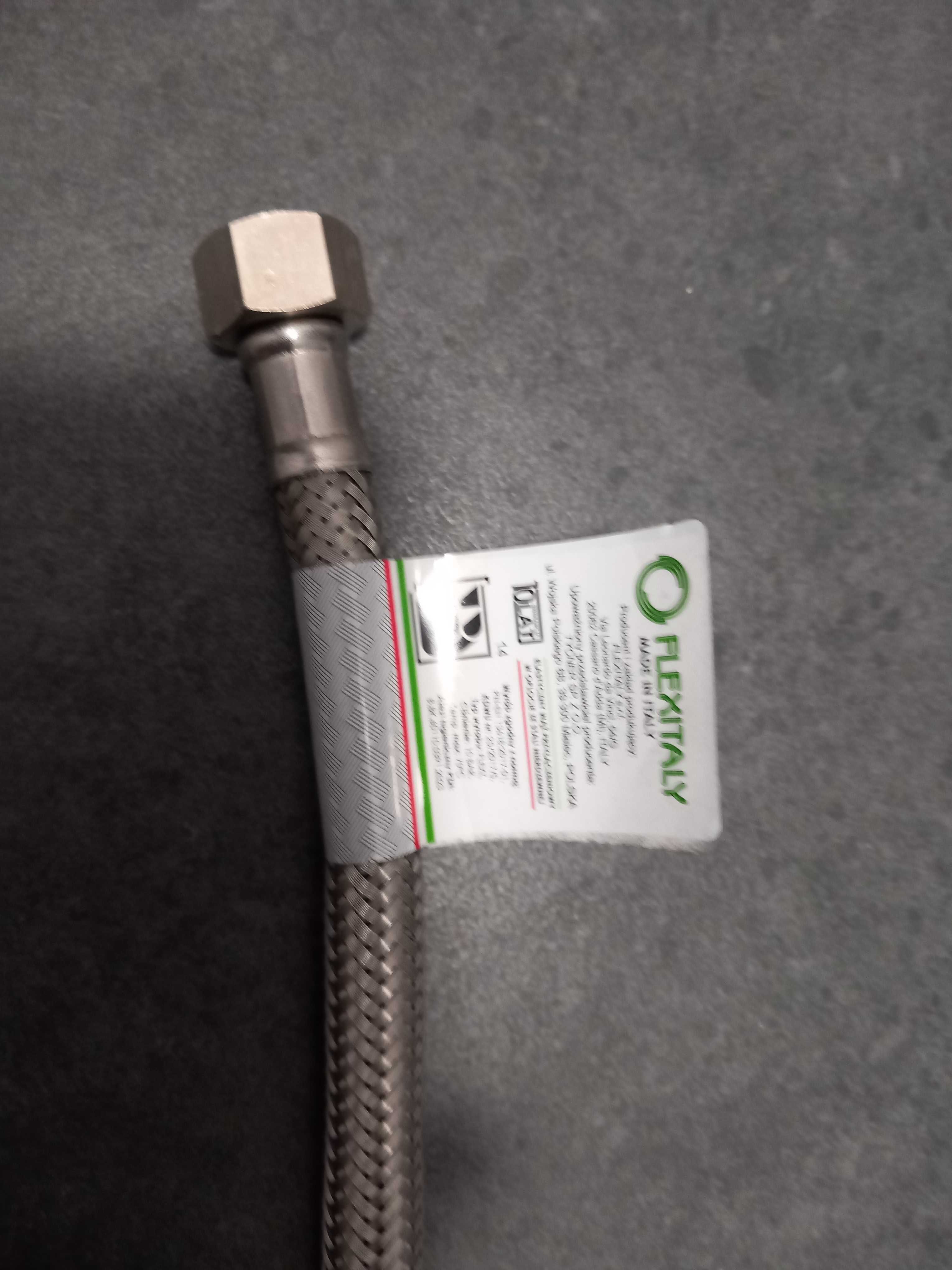 Wężyk przyłączeniowy w oplocie ze stali nierdzewnej 3/8"gw x 3/8"