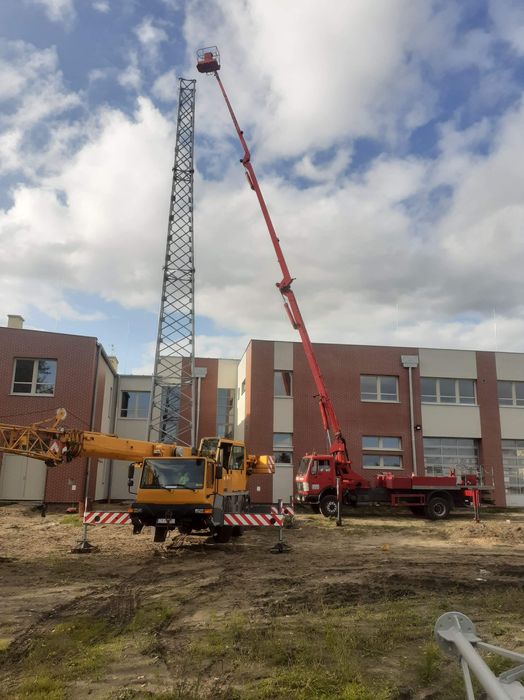 Podnośnik koszowy 32,22m,