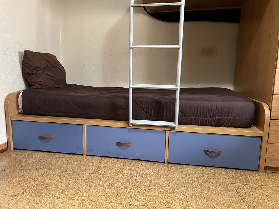 Cama Solteiro com 3 gavetas