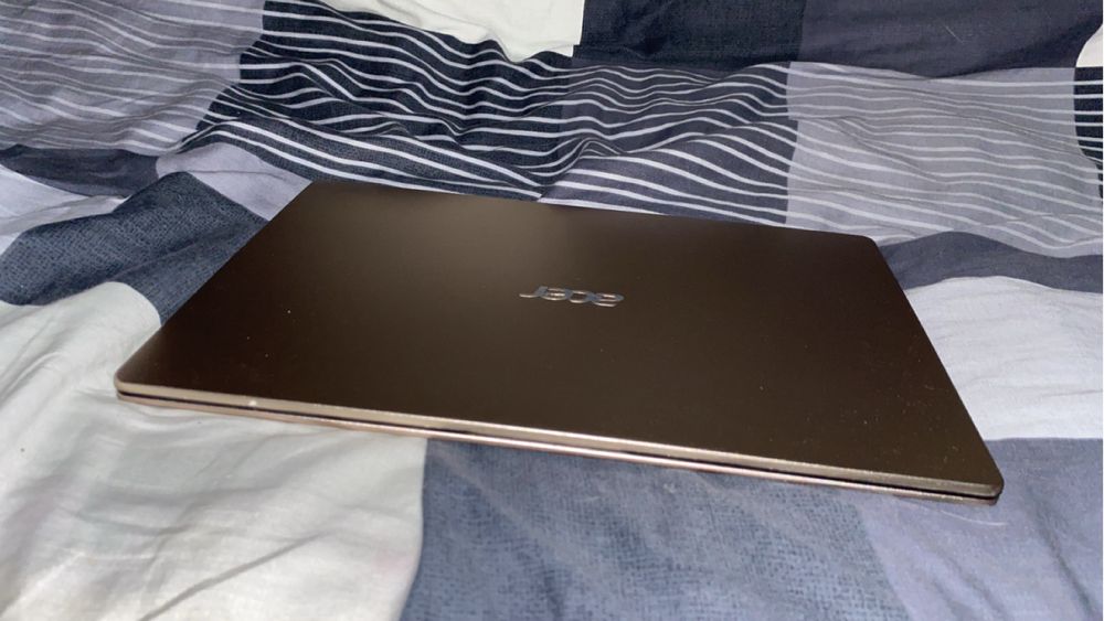 Laptop Acer Swift 1