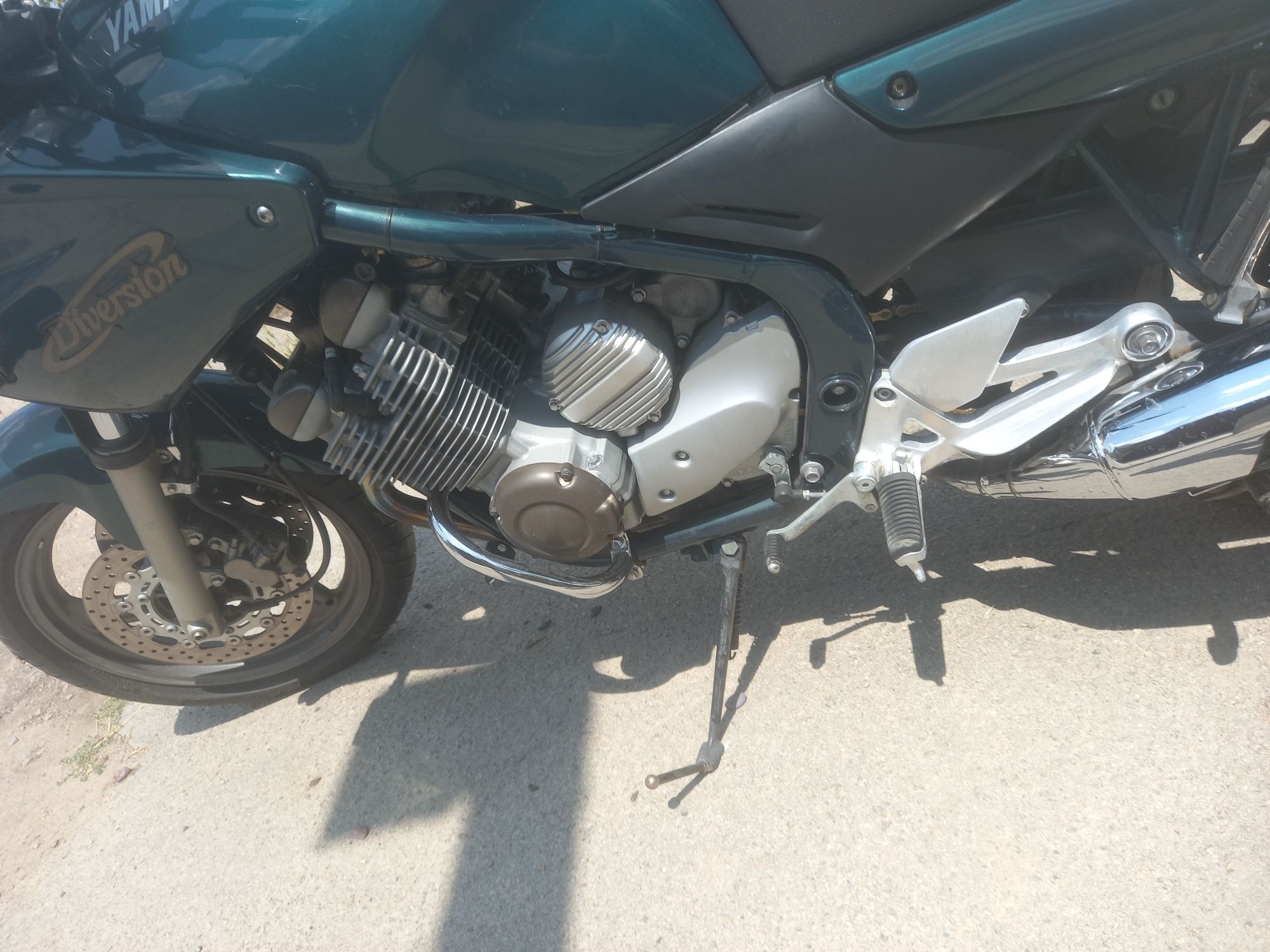 Yamaha diversion xj600s