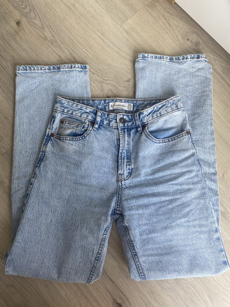 Zestaw jeansy straight D98 Stradivarius