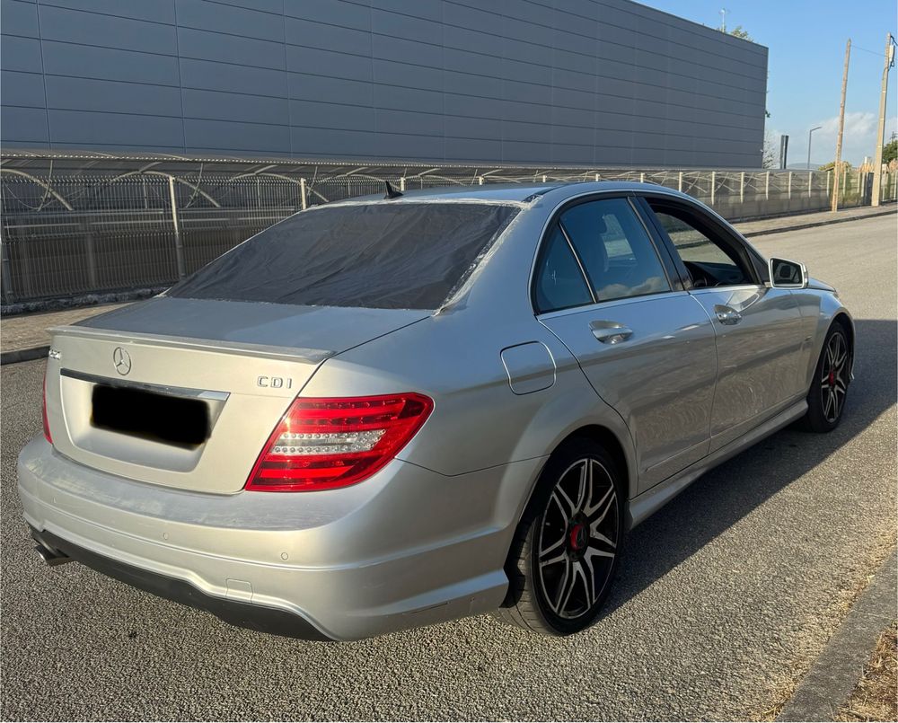 Mercedes-Benz C250 CDI AMG - W204 -PEÇAS