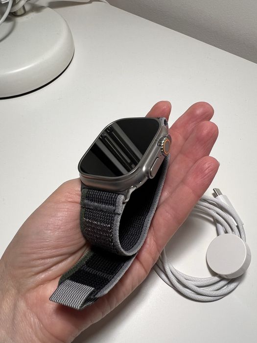Apple Watch Ultra 2 Natural Titanium