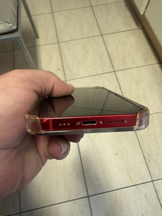 Apple Iphone 13 - 128gb (RED)