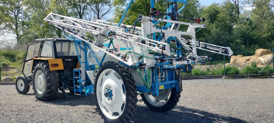 Opryskiwacz Blanchard 2500L 24M