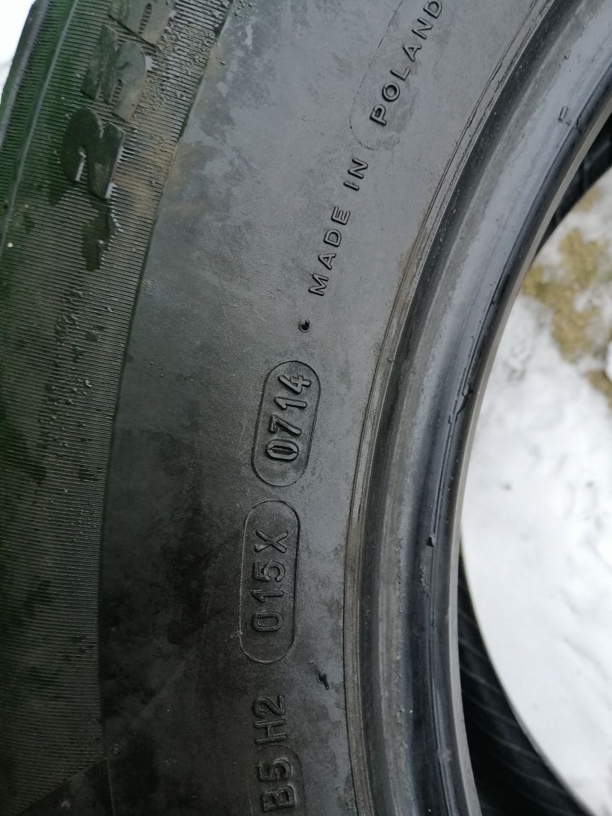 Зимние шины 235/65r17 Michelin