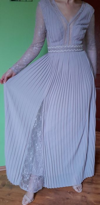 Suknia długa szara, plisowana, długi rękaw r.36"