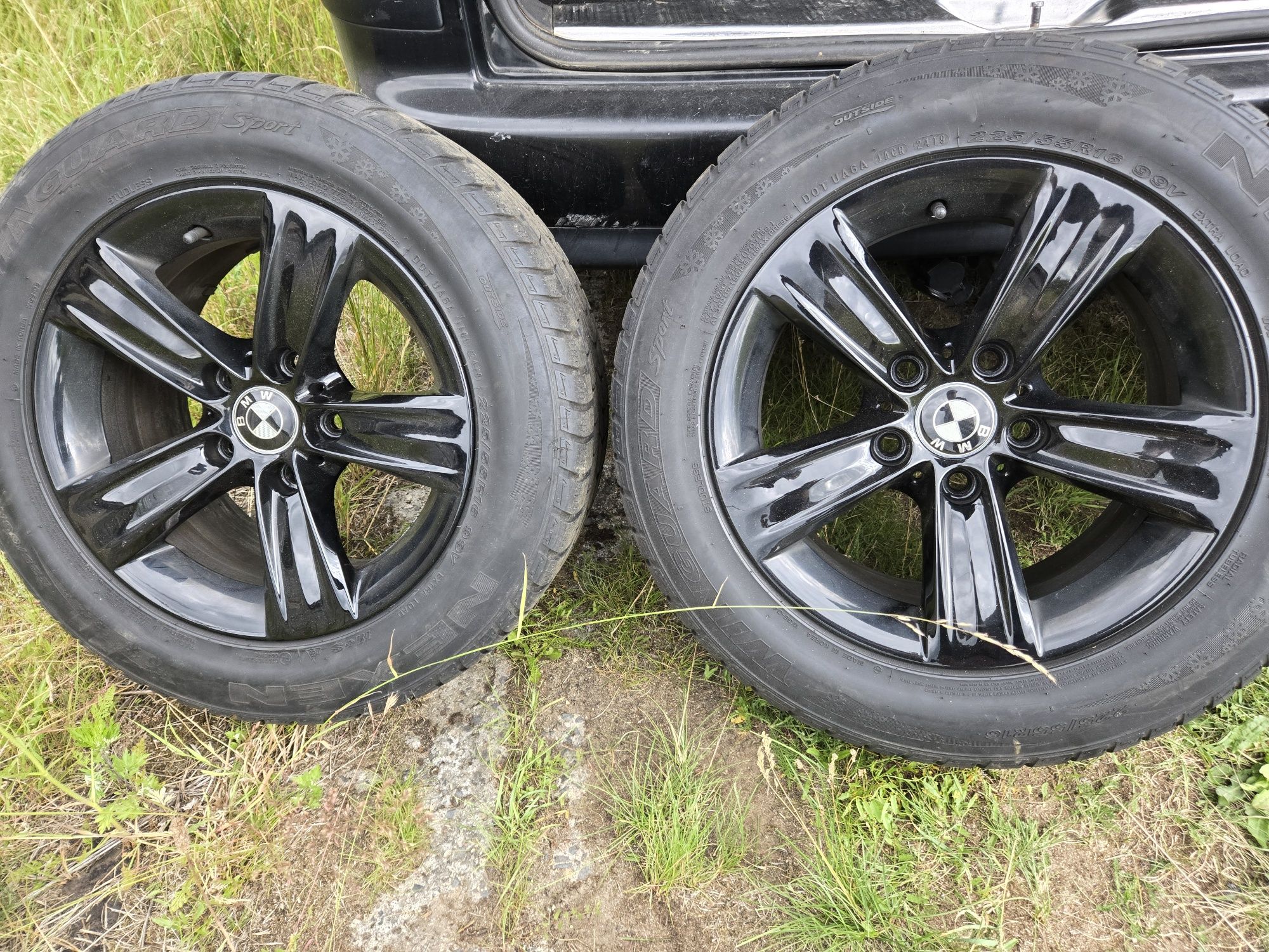 Alufelgi Oryginalne BMW F31 5x120 r16 Odnowione Opony Zimowe Nexen 225
