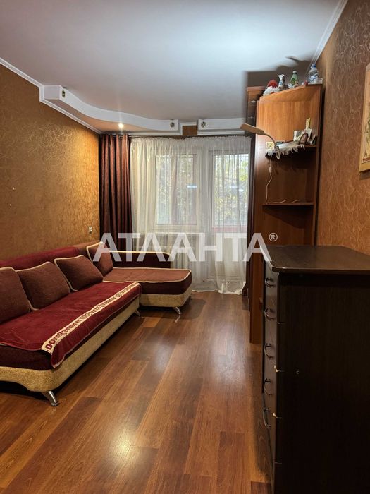 3 комнатная квартира в Приморском районе