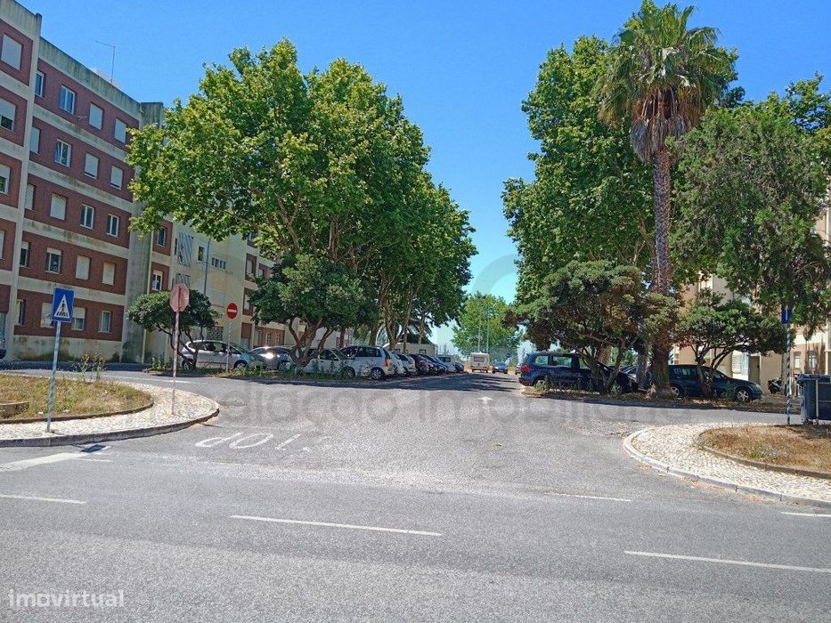 Apartamento T2 Alto Da Barra