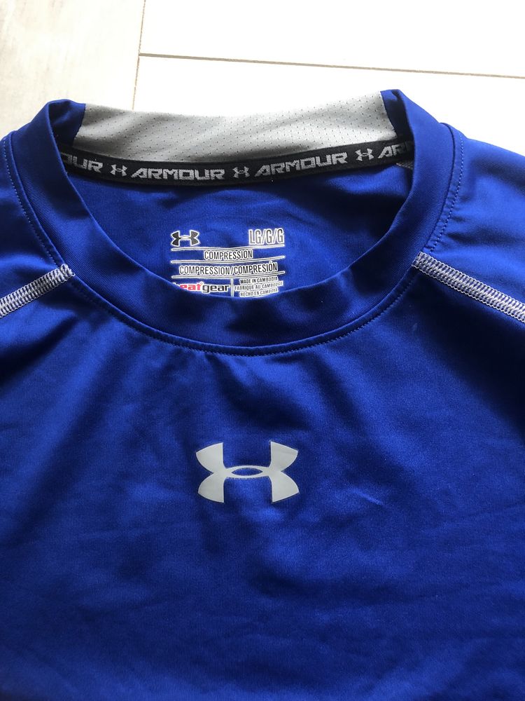 Компрессионная, термо футболка Under Armour