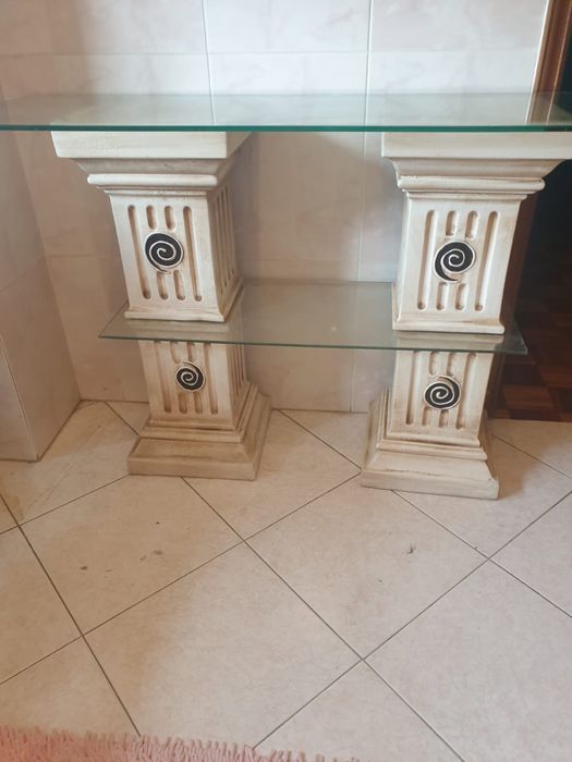 Vendo estante com vidro + mesa de centro