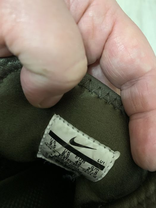 Продам оригінальні чоловічі кросівки Nike