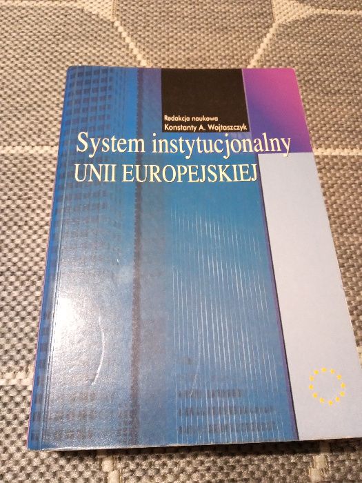 System Instytucjonalny Unii Europejskiej (wysłka)