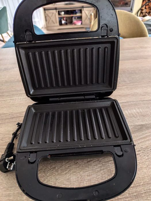 Tostadeita / sanduicheira Silvercrest