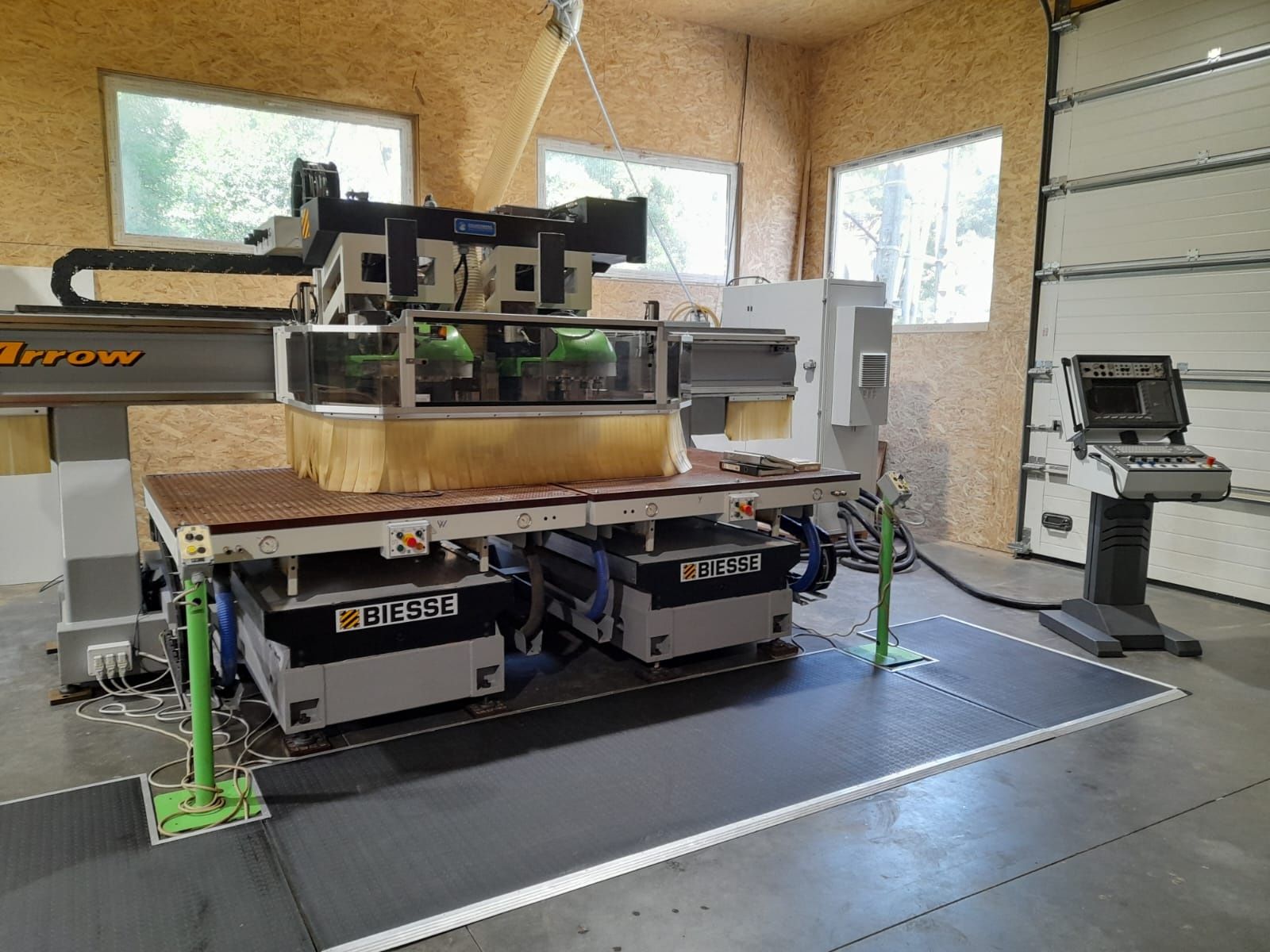 Centrum obróbcze CNC Biesse Arrow obróbka 2 el. jednocześnie 2x 4 oś c