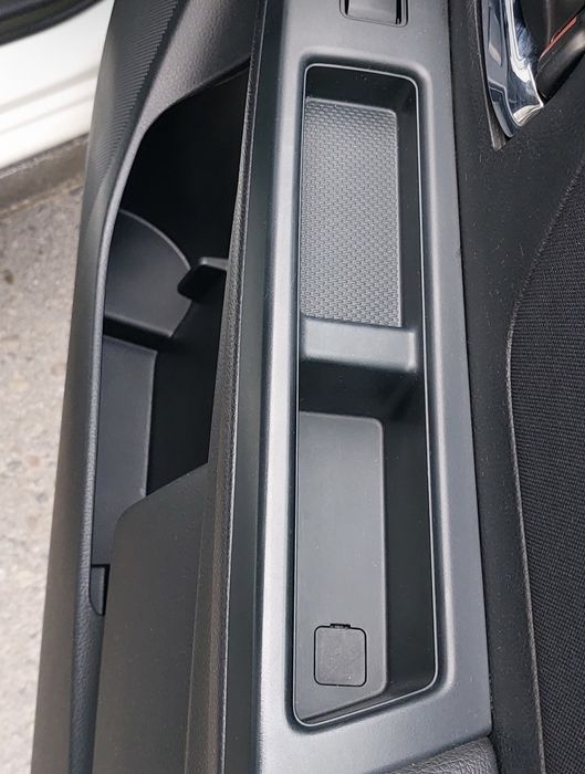 Продаж авто SUBARU XV