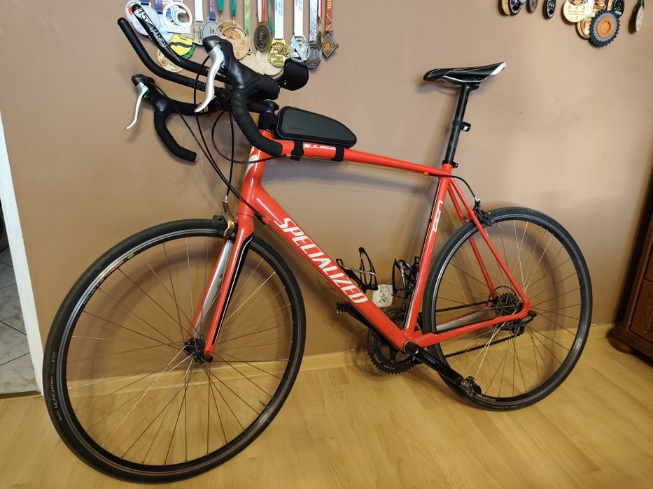 Rower szosowy dla wysokiego Gościa Specialized Allez. Rama 62.