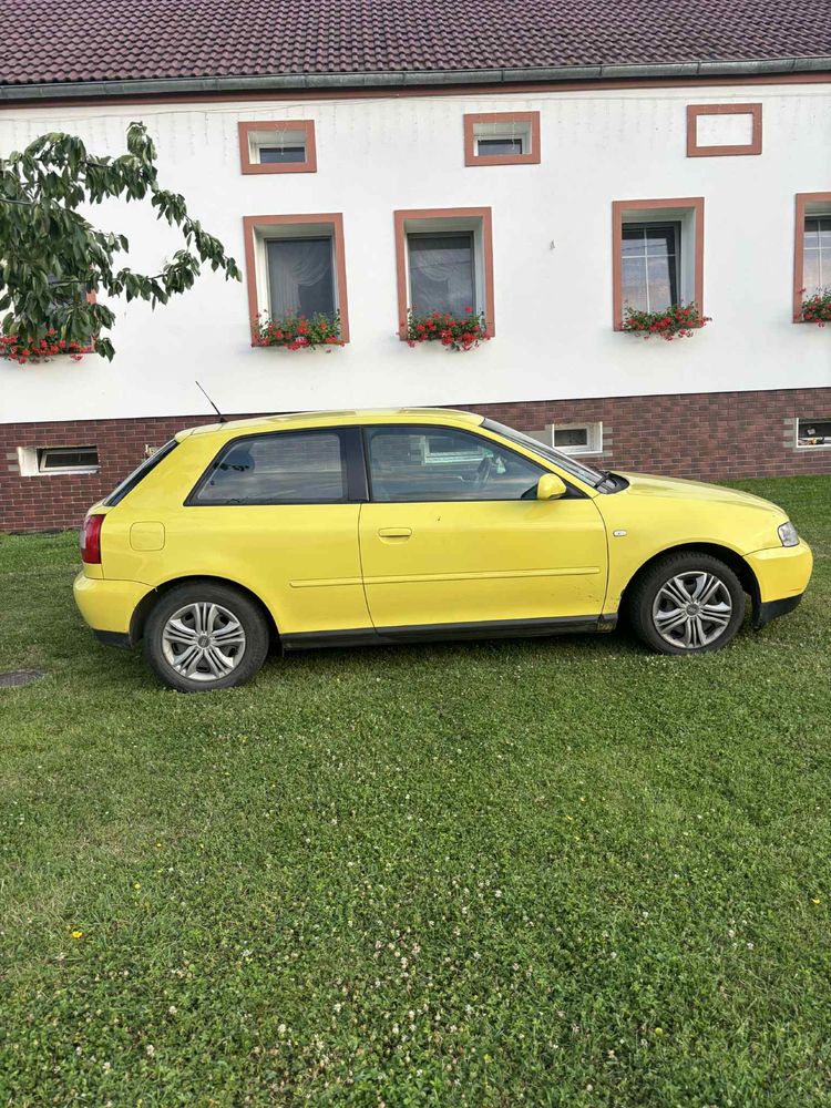 Audi A3 8L 1.6 benzyna