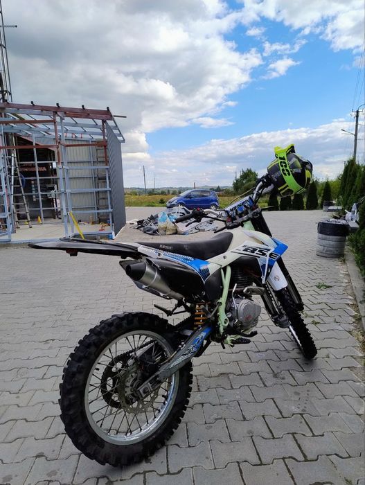 Продам BSE J3D 2020 250 ENDURO