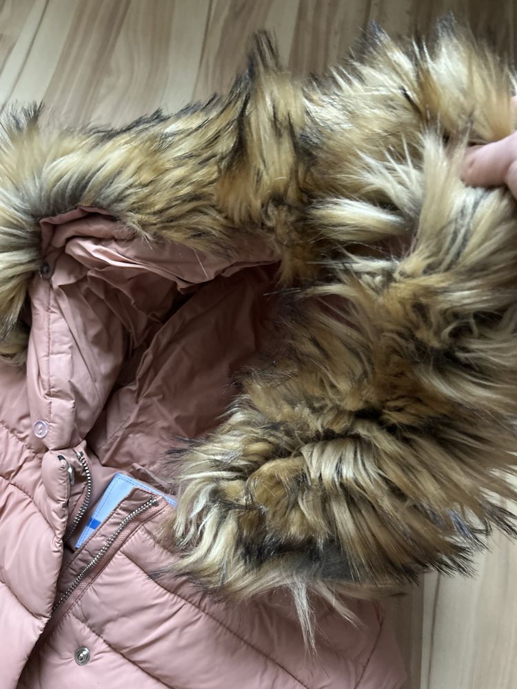 Różowa kurtka Feewear S pikowana grubą ocieplaną zima futro krótka