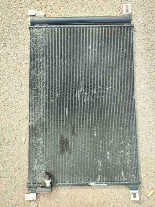 Радиатор кондиціонера Ауді Q7