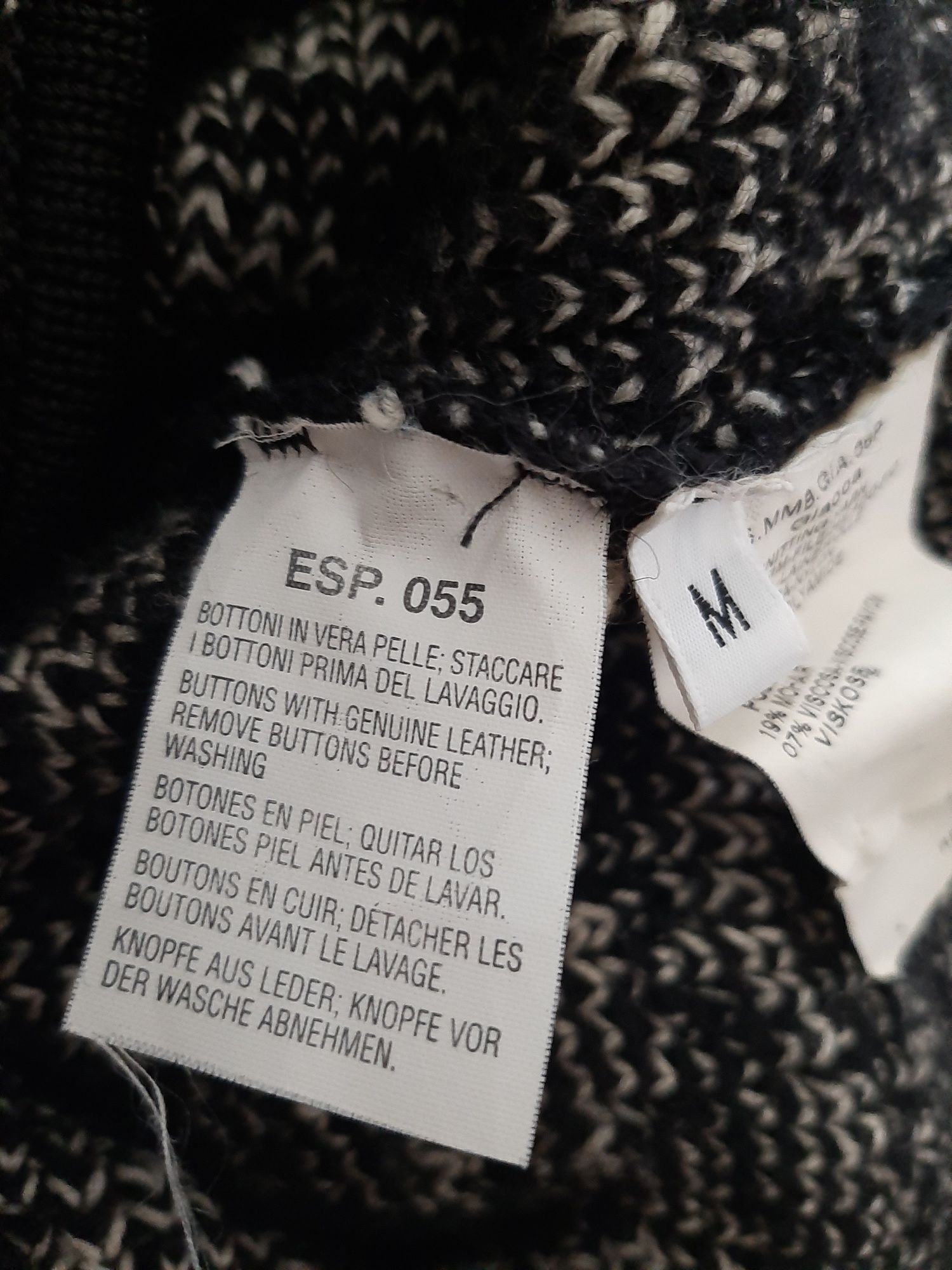 Тёплая женская кофта  Max Mara