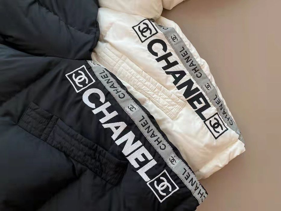 Женская куртка пуховик Chanel Шанель