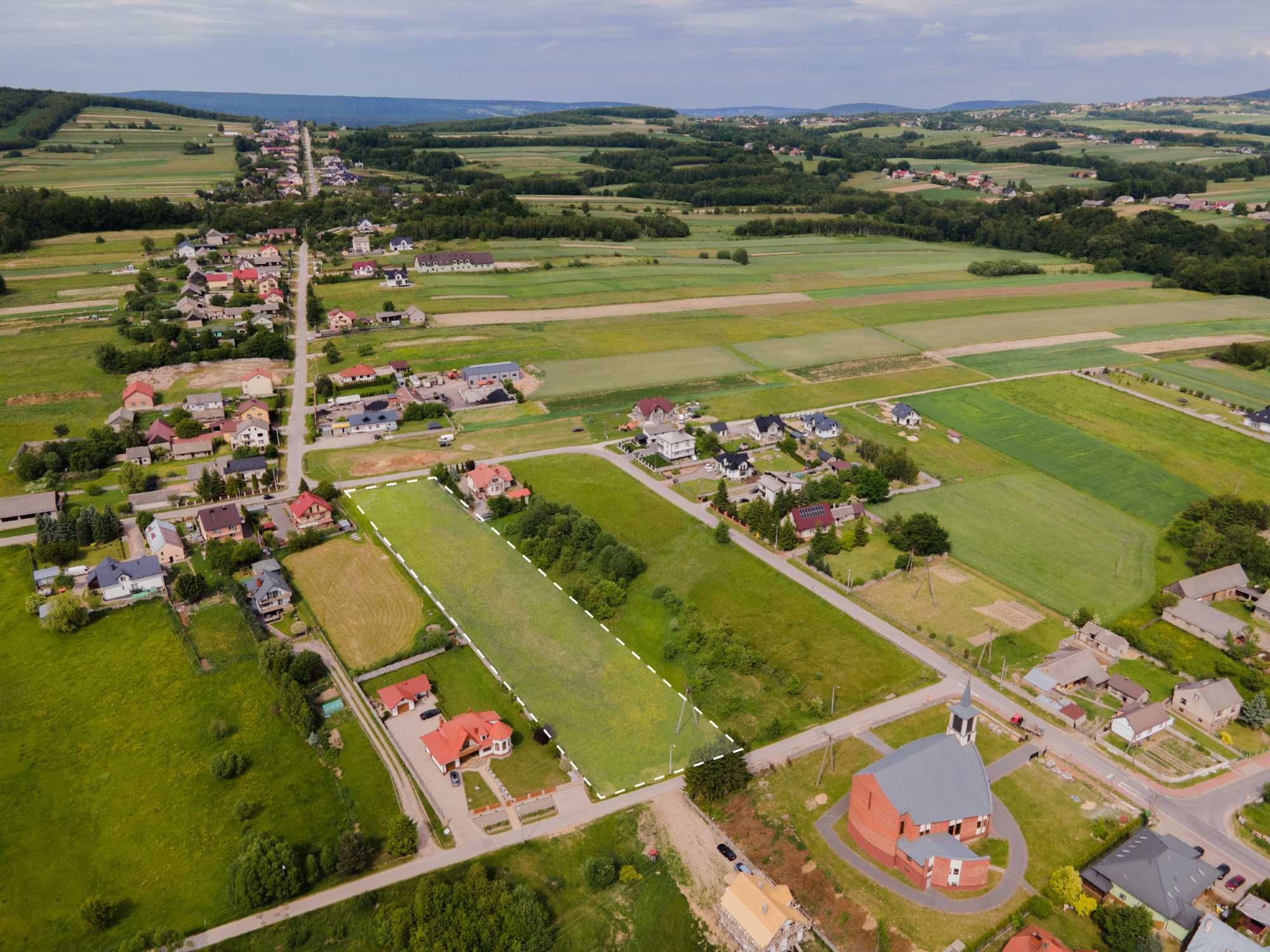 Ustawna duża działka budowlana 5552 m² – Bęczków, gm. Górno – z MPZP