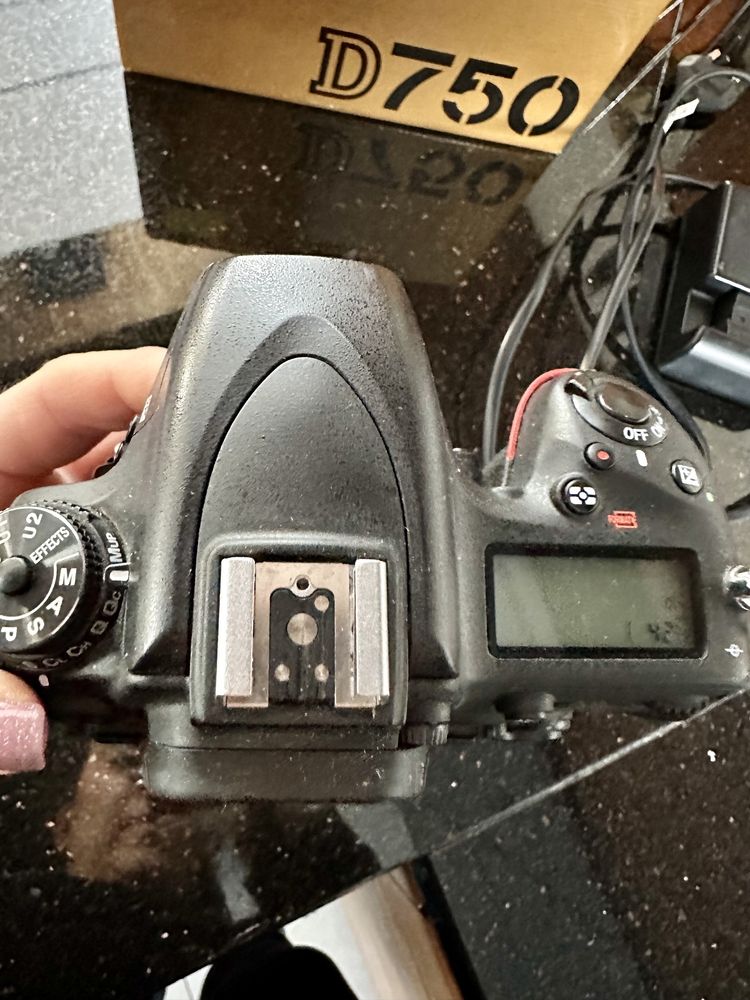Aparat lustrzanka Nikon D750  Super Stan