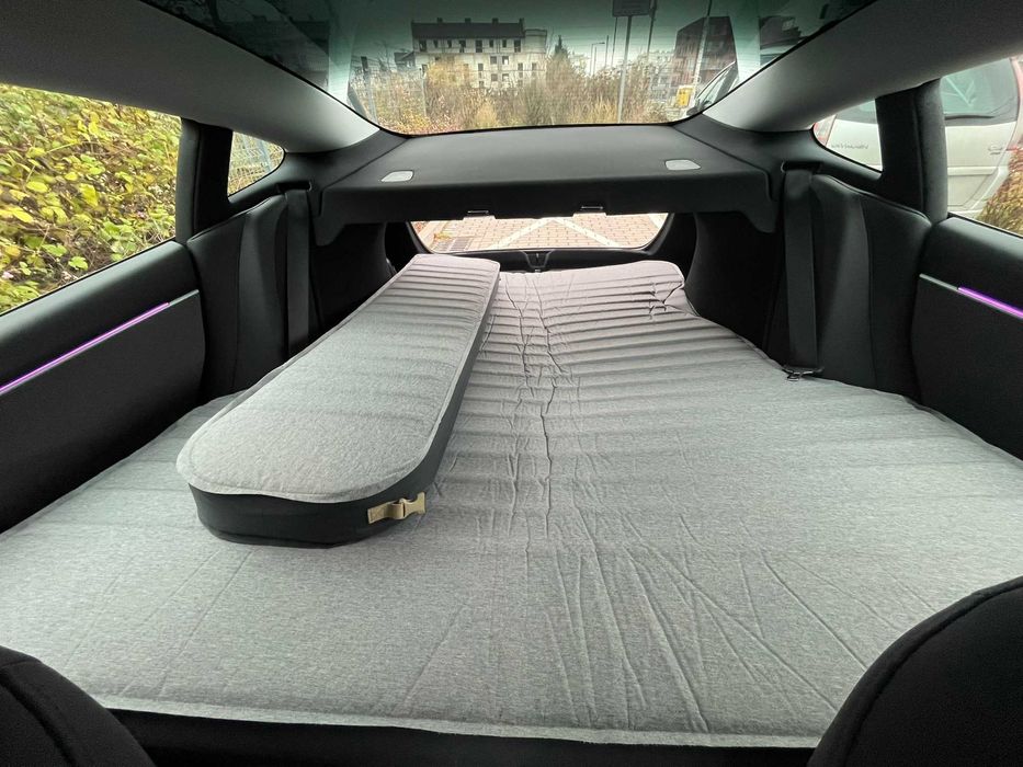 Materac Mata samopompująca Ultim Comfort 2-os. Pasuje do Tesla Model 3