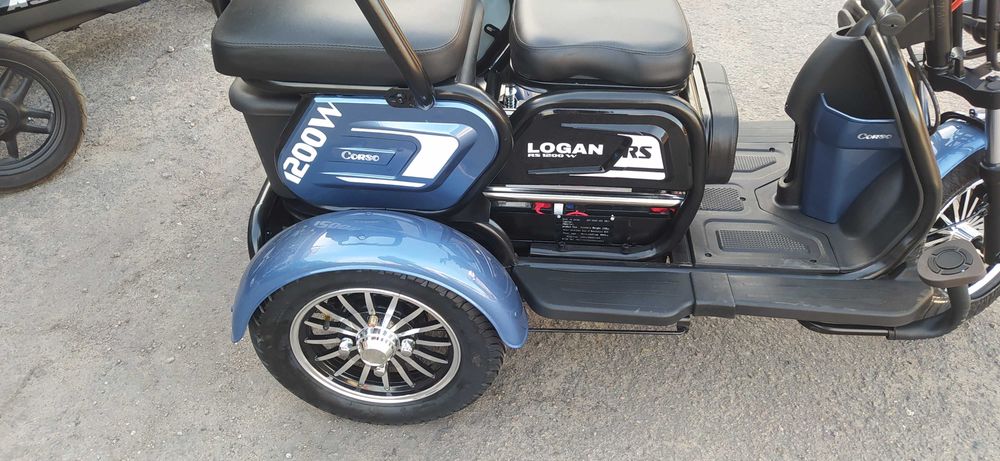 Электротрайк Corso Logan RS 1200W/72V/23AH