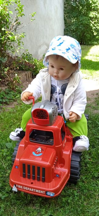 Unikat !Duża śliczna lalka 70 cm. Typ reborn .Sygnowana.