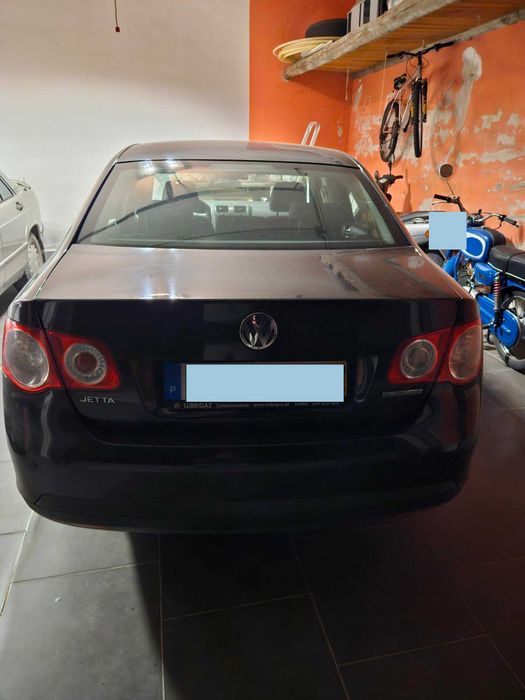 Volkswagen JETTA 1.9 TDI BLUEM. CONF.