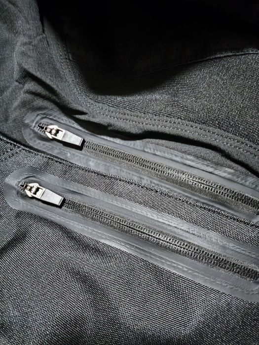 Мотоштаны,мотокомбинезон.