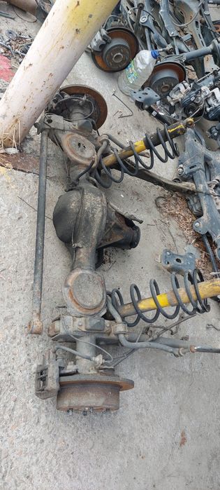 Задній міст Mitsubishi Pajero Sport 1 задний мост редуктор чулок