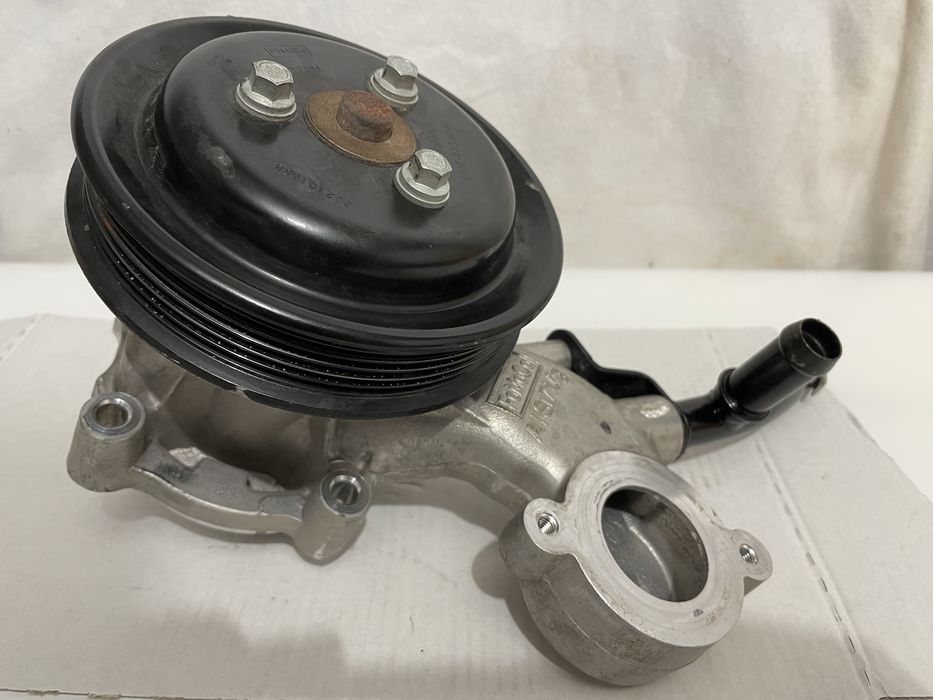 Ford Mustang Ford F-150 V8 5.0 pompa wody