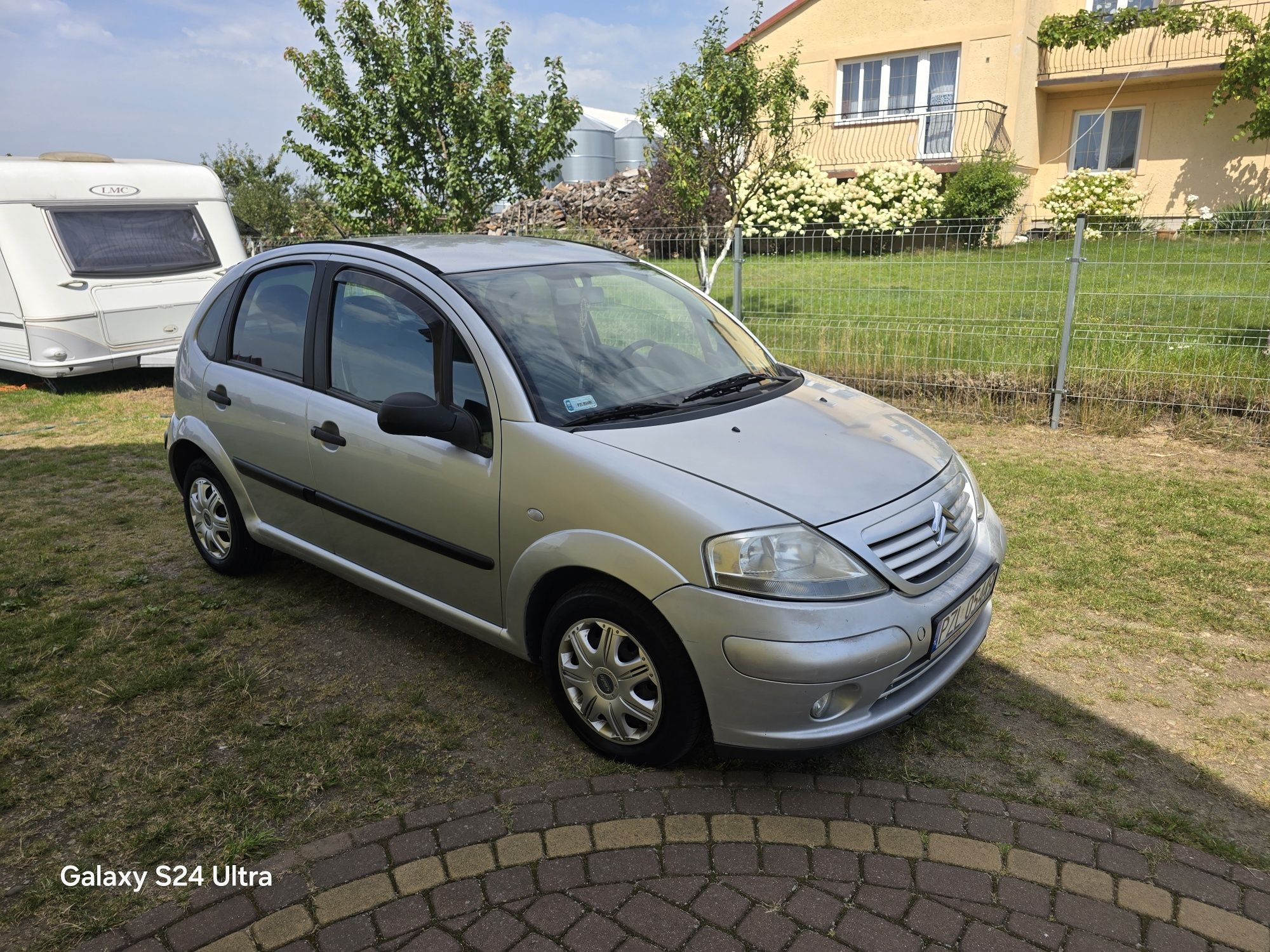 Citroën C3 1.1 8VBenz 2004r