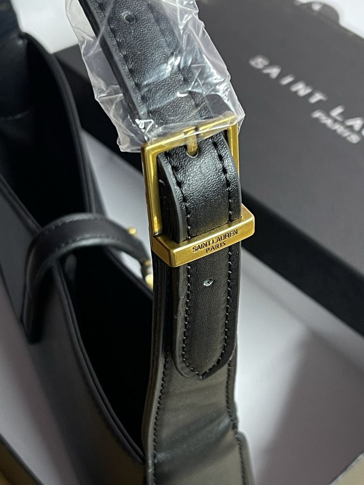 Сумка сумочка YSL Saint LAURENT Paris