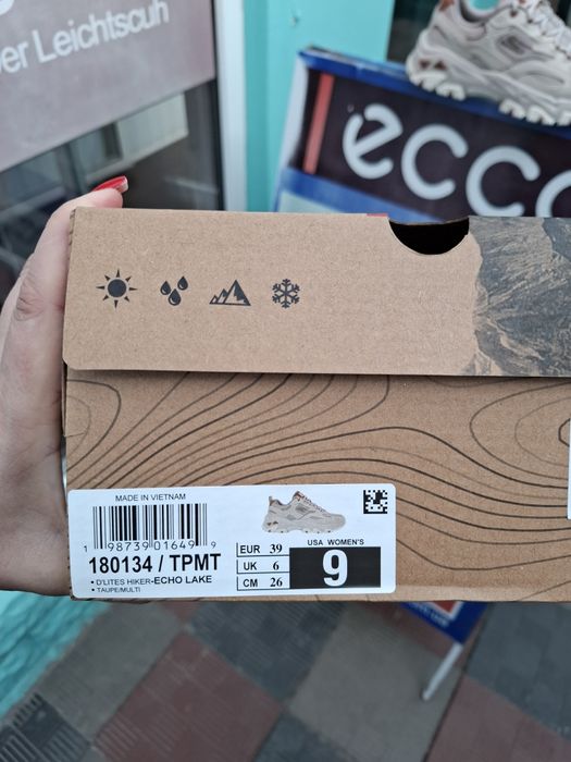 Skechers D'LITES Hiker демісезонні жіночі 36,37,40,41.