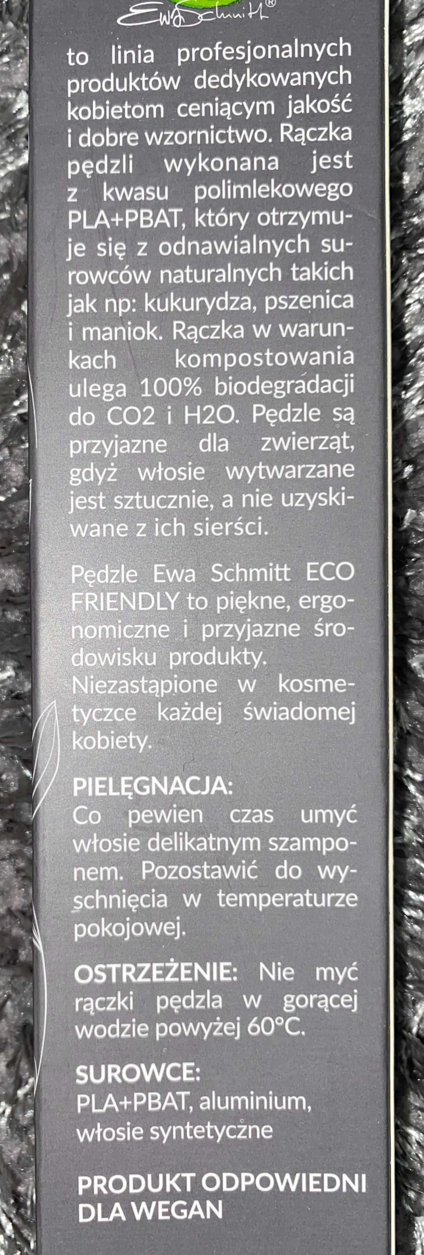 Ewa Schmitt PĘDZEL do ust i cieni