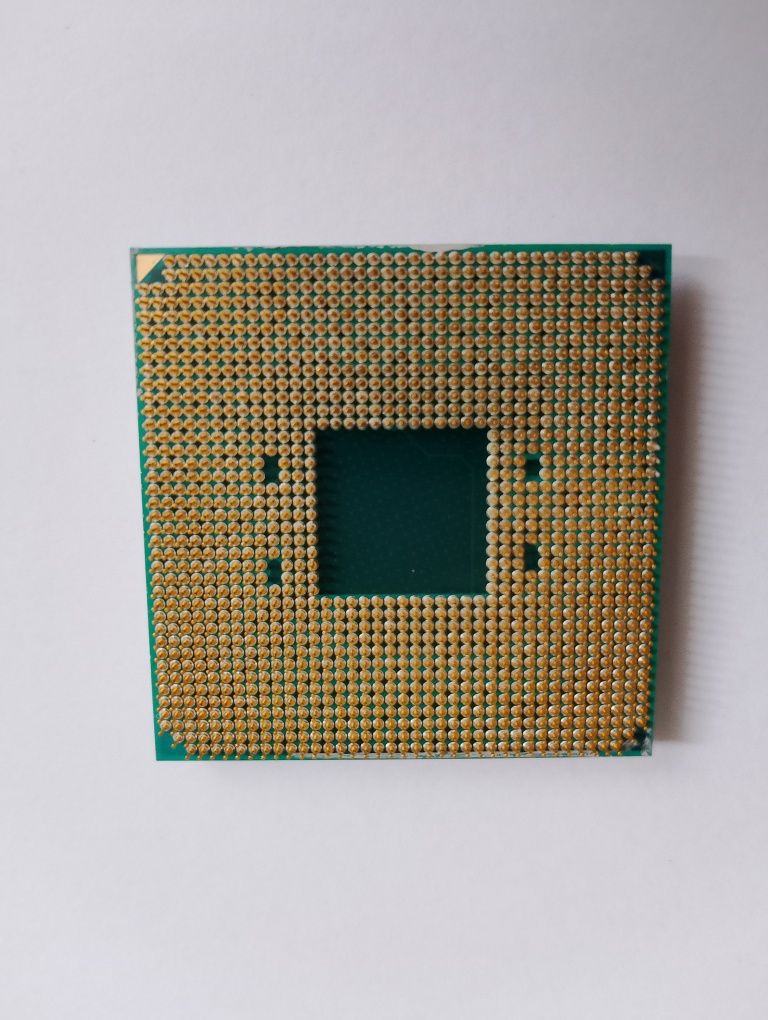 AMD Ryzen 7 1700. CPU